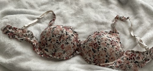 Ladies sizes bigger - bigger, job